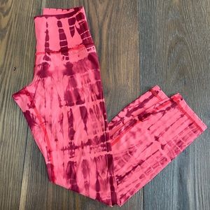 🍋LULULEMON TIE DYE WUNDERUNDER🍋
